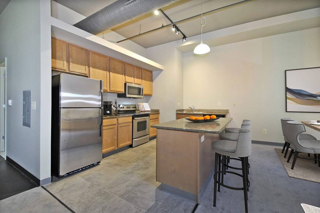 The Lofts of Merchants Row in Detroit, MI - Building Photo