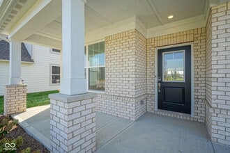9085 Summerton St in McCordsville, IN - Building Photo - Building Photo