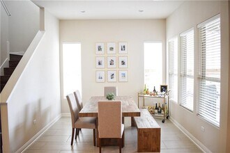 1710 Frontier Valley Dr in Austin, TX - Building Photo - Building Photo