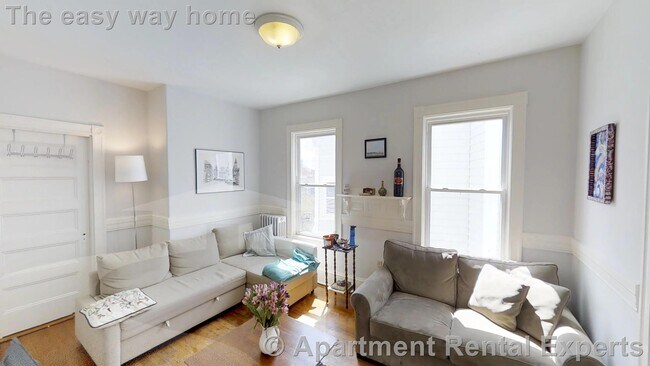 3 Kinnaird St, Unit #1 in Cambridge, MA - Foto de edificio - Building Photo