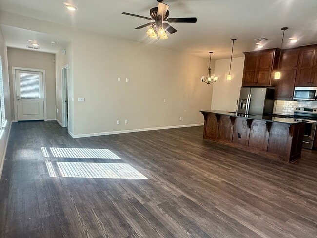 6521 Bent Wood Villas Dr in Oklahoma City, OK - Building Photo - Building Photo