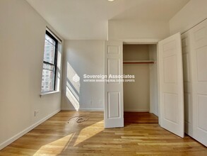 1270 1st Avenue-Unit -6A in New York, NY - Building Photo - Building Photo