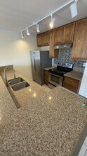 420 Redondo Ave in Long Beach, CA - Building Photo - Building Photo