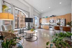 507 Sabine St in Austin, TX - Building Photo