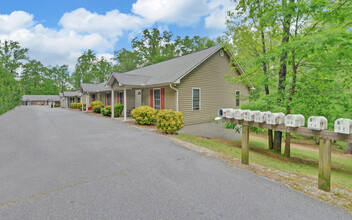 56 Hickory Ct in Toccoa, GA - Building Photo - Building Photo