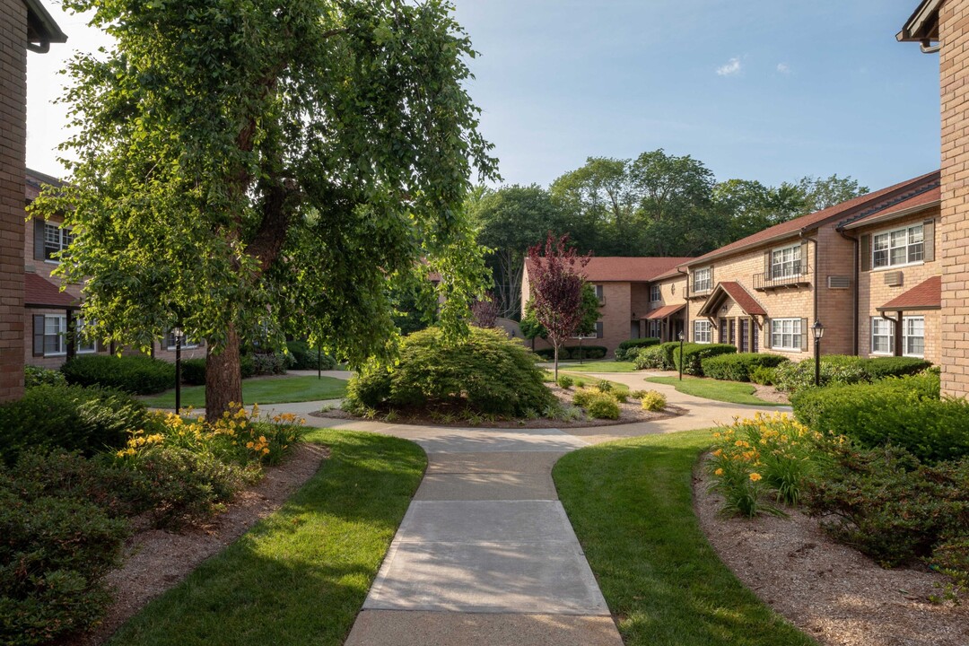 Gateways at Randolph in Randolph, NJ - Building Photo