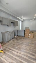 3412 N 19th St, Unit 1 in Philadelphia, PA - Foto de edificio - Building Photo