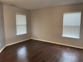 14170 Weeping Cherry Dr in Fishers, IN - Building Photo - Building Photo