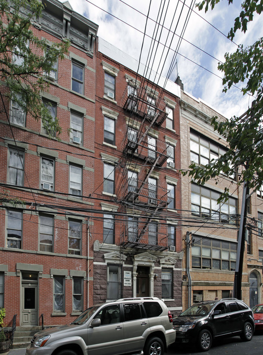 108 Sussex St in Jersey City, NJ - Foto de edificio