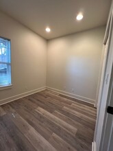530 NE Irving Ave in Bend, OR - Foto de edificio - Building Photo