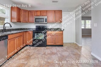 1744 26th Ave N in St. Petersburg, FL - Building Photo - Building Photo