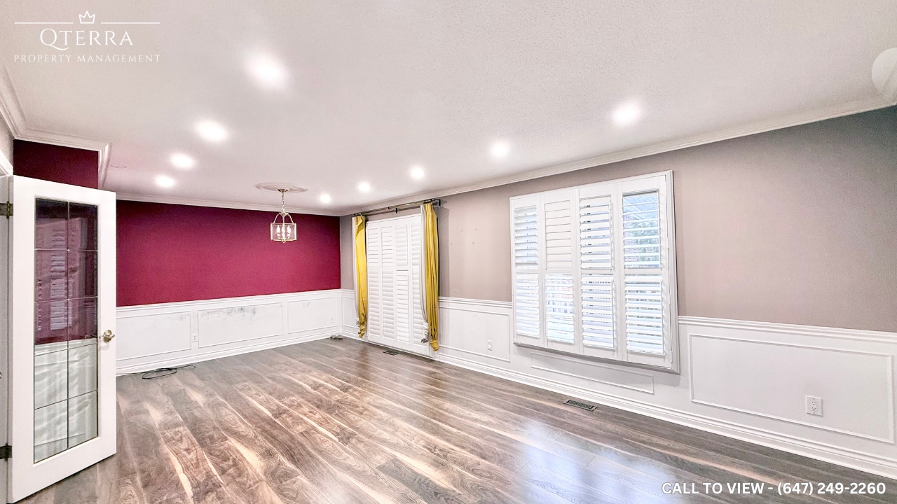 1062 Havendale Blvd in Burlington, ON - Building Photo