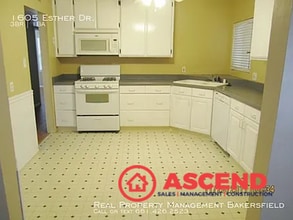 1605 Esther Dr in Bakersfield, CA - Building Photo - Building Photo