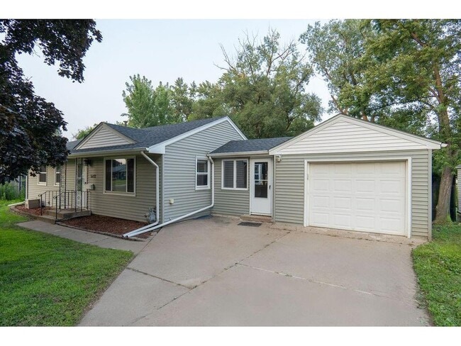 property at 5412 Maryland Ave N