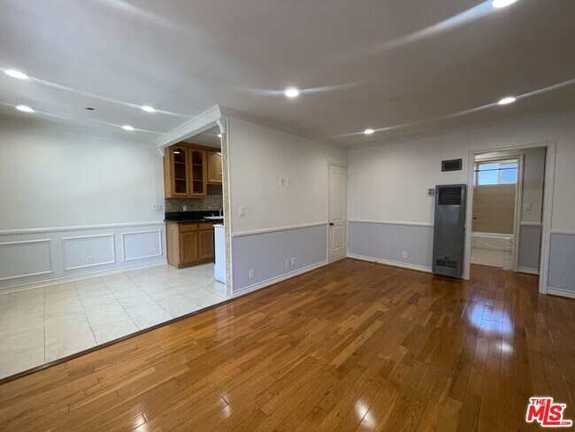property at 1126 N Formosa Ave