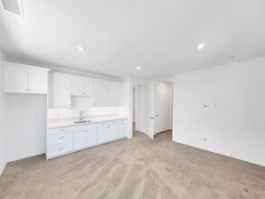 2362 E Lincoln Ave in Escondido, CA - Building Photo - Building Photo