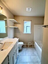 1813 E Van Buren St in Broken Arrow, OK - Building Photo - Building Photo