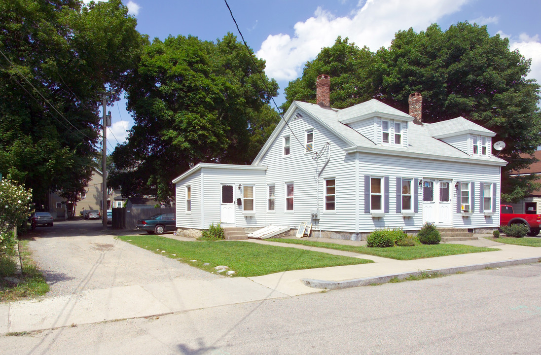 15-17 Fulton Pl in Mansfield, MA - Foto de edificio