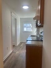 646 Littlecroft Rd in Upper Darby, PA - Building Photo - Building Photo