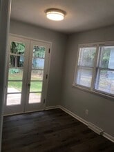 808 17th St in West Des Moines, IA - Building Photo - Building Photo