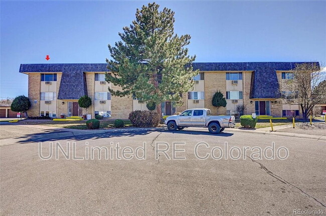 property at 230 S Brentwood St