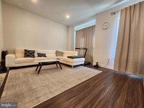 140 Stowe Dr in Gaithersburg, MD - Building Photo - Building Photo