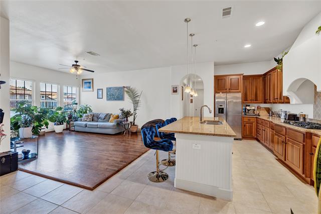 property at 610 Via Ravello