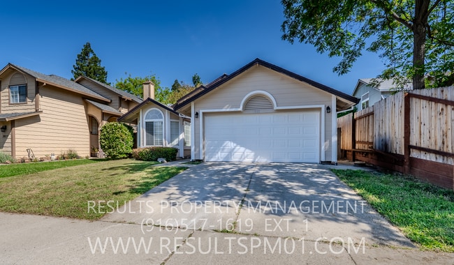3941 Diane Dr in Sacramento, CA - Building Photo - Building Photo
