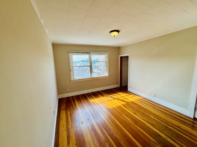 45 Slater St in Fall River, MA - Building Photo - Building Photo