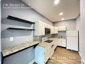 2 W Walnut St, Unit 3 in Southgate, KY - Building Photo - Building Photo