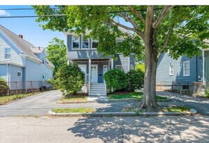 96 Edinboro Rd in Quincy, MA - Building Photo