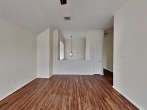 864 Rock Harbor Ln in League City, TX - Building Photo - Building Photo