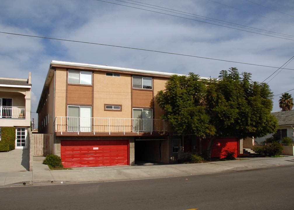 Fountainhead Apartments in San Pedro, CA - Building Photo