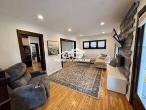 4633 Lyndale Ave S in Minneapolis, MN - Building Photo - Building Photo