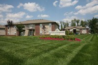 Building Photo - Woods of Bridgewood Apartamentos in Louisville, Kentucky