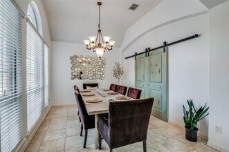 3764 Lakeway Ct in Addison, TX - Building Photo - Building Photo