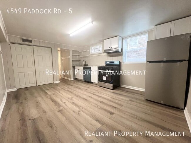 4549 Paddock Rd in Cincinnati, OH - Building Photo - Building Photo