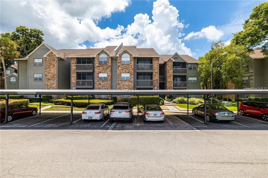 2500 Winding Creek Blvd in Clearwater, FL - Foto de edificio