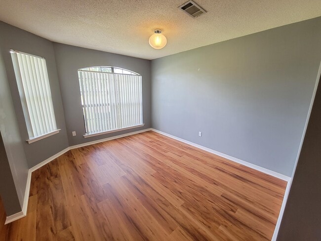 2256 Orion Lake Dr in Navarre, FL - Building Photo - Building Photo