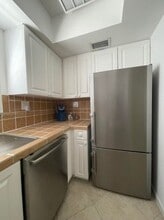 1202 Palm Trail in Delray Beach, FL - Building Photo - Building Photo