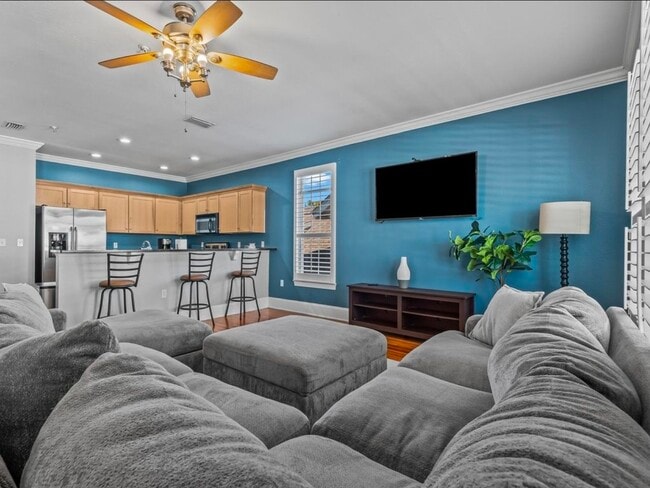 415 Saint Francis St, Unit 139 in Tallahassee, FL - Foto de edificio - Building Photo