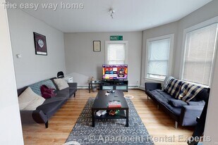 27 Portsmouth St, Unit #2 in Cambridge, MA - Building Photo