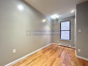 312 W 114th St in New York, NY - Building Photo - Building Photo