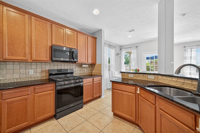 6230 Hollydale Ridge Ln in Katy, TX - Building Photo - Building Photo