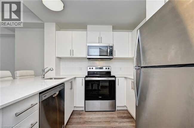 1101 Lackner Blvd in Kitchener, ON - Building Photo - Building Photo