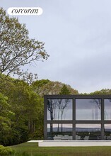 32 Hedges Banks Dr in East Hampton, NY - Building Photo - Building Photo