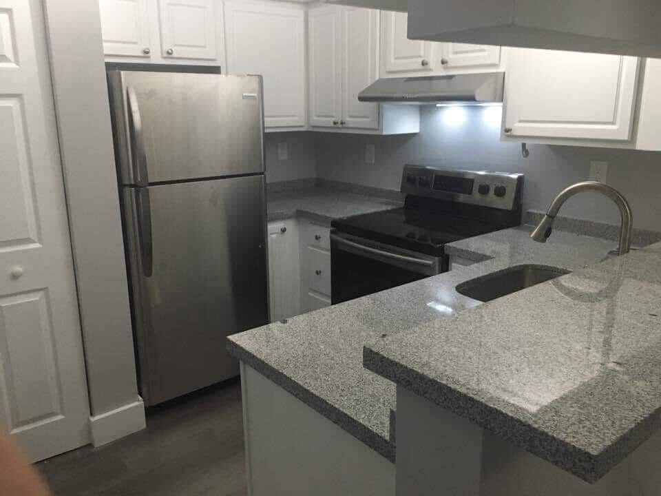 1701 NW 96th Ter, Unit 1701 in Pembroke Pines, FL - Building Photo