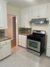 4407 Ensign Ave, Unit 4 in North Hollywood, CA - Building Photo - Building Photo