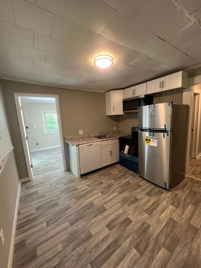 property at 1112 East Dr