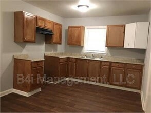 4569 Mitchell St in Forest Park, GA - Building Photo - Building Photo